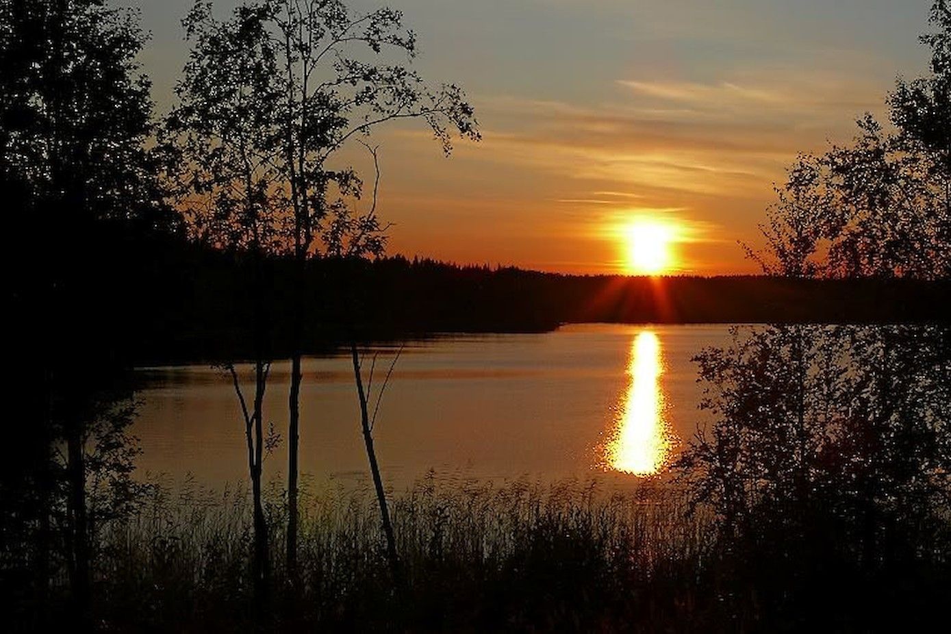 Zonsondergang in augustus is Norrbotten